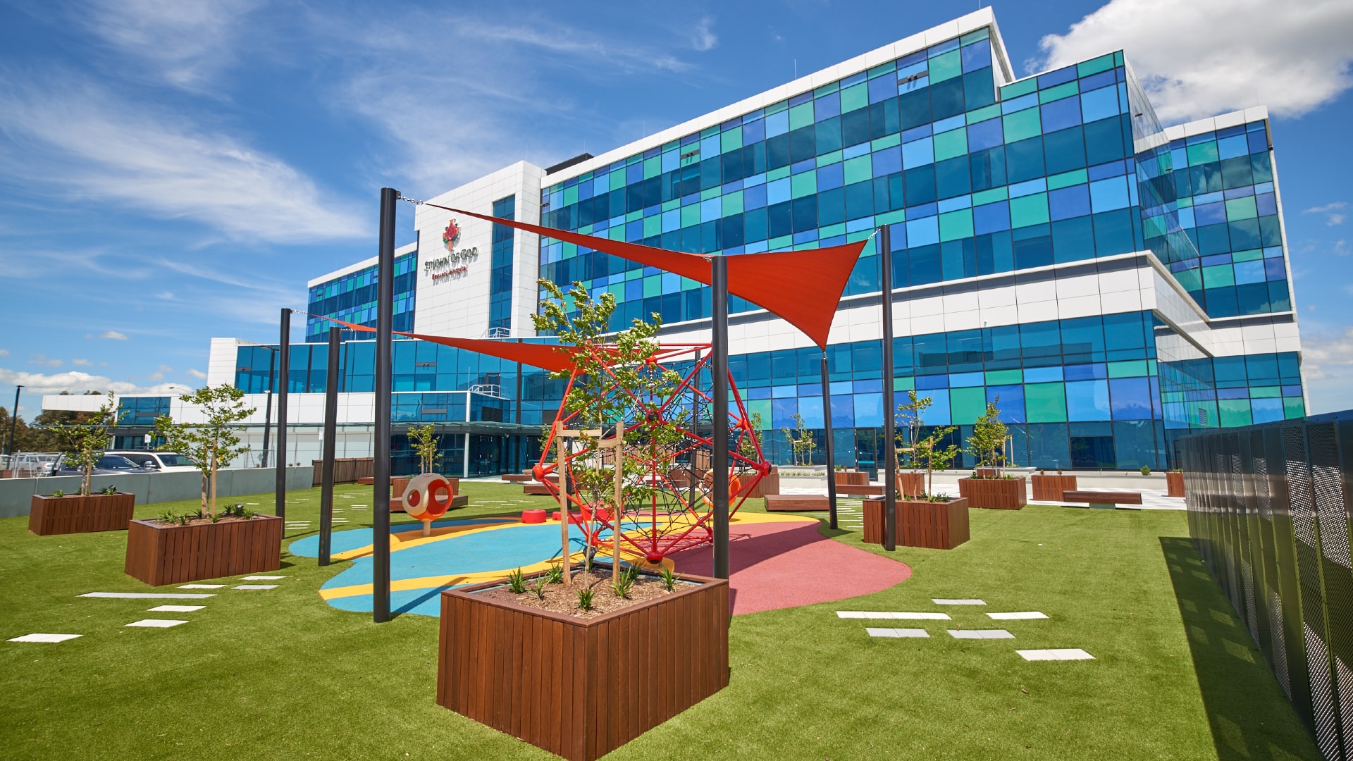 SJGHC-media_IMGLIB_St-John-of-God-Berwick-Hospital-facade_1920x1080